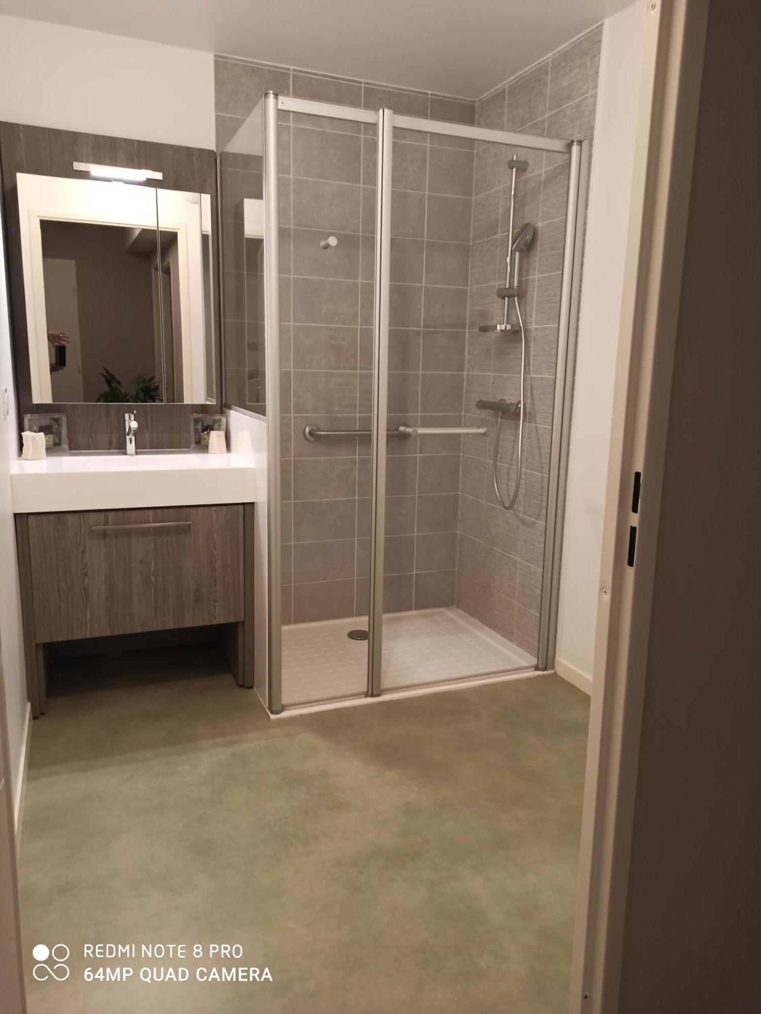 Domitys - Le Manoir Apartment Perignat-les-Sarlieve Room photo